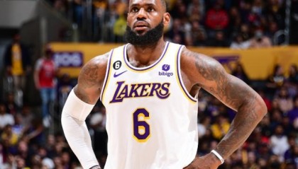 百度体育-詹姆斯流露隐退情绪 湖人补强无法改变其退役计划