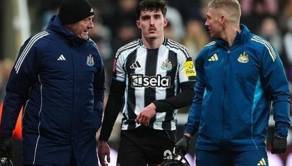 百度体育官网-邮报：纽卡后卫利夫拉门托腿筋受伤，将缺席六到八周