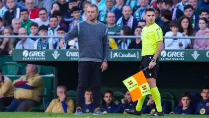 百度体育-弗利克：我什么都没说，裁判为什么给我红牌？